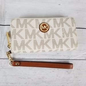 Michael Kors White Leather Wallet/Wristlet